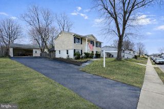 12919 KERRYDALE RD, Woodbridge, VA 22193