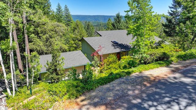 277 Sunnyside Dr, Colfax, CA 95713