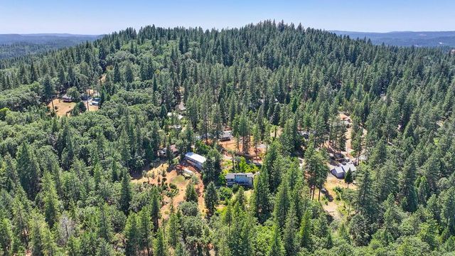 277 Sunnyside Dr, Colfax, CA 95713
