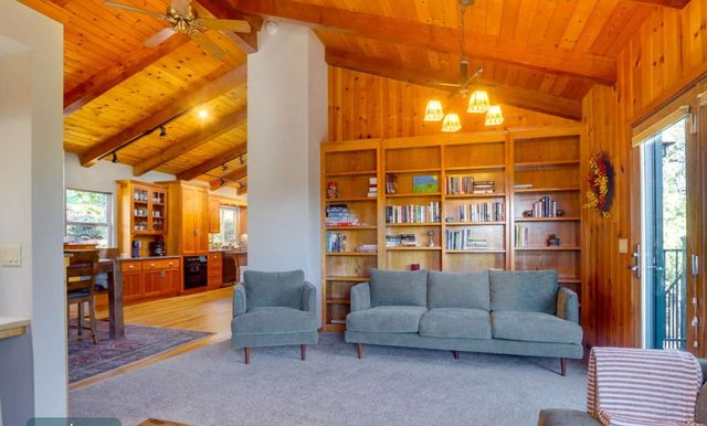 277 Sunnyside Dr, Colfax, CA 95713