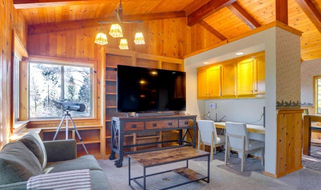 277 Sunnyside Dr, Colfax, CA 95713