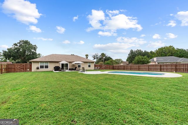 88 Rainbow Lane, Woodbine, GA 31569