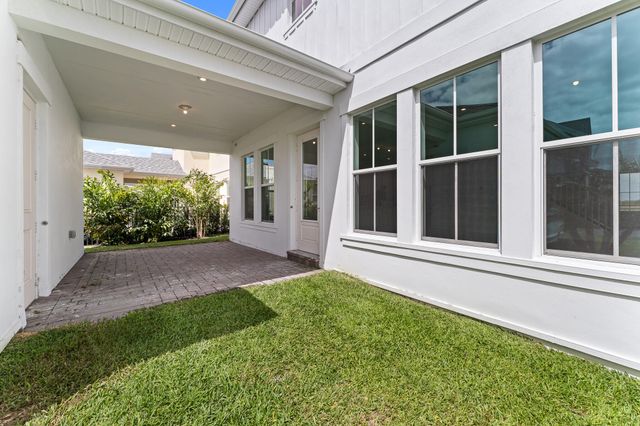 7932 SW Ann Street, Palm City, FL 34990