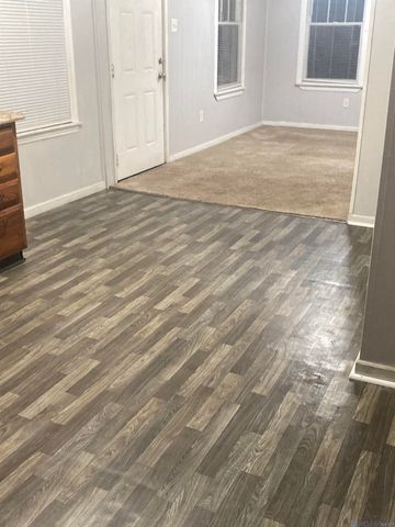 6232 Dawson Dr, Baton Rouge, LA 70805