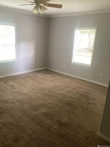 6232 Dawson Dr, Baton Rouge, LA 70805