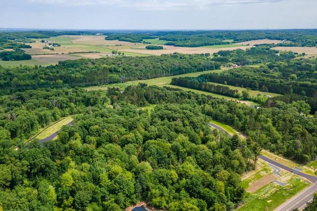 Lot 7 Legacy Drive, Eau Claire, WI 54703
