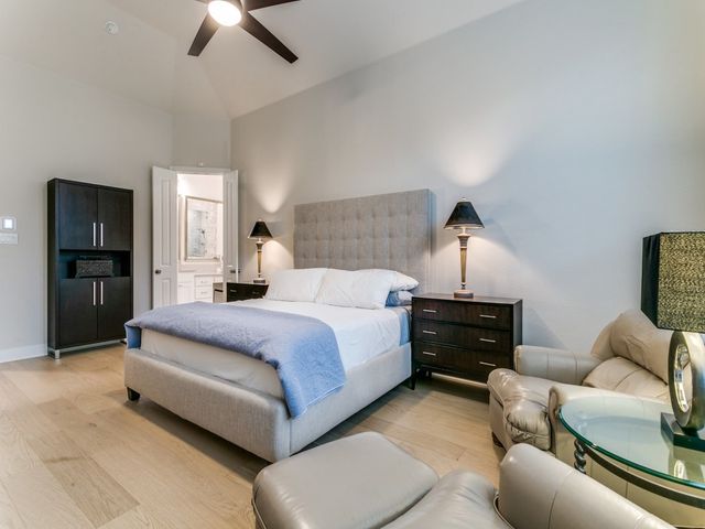 4004 Fall Aster Way, Aubrey, TX 76227
