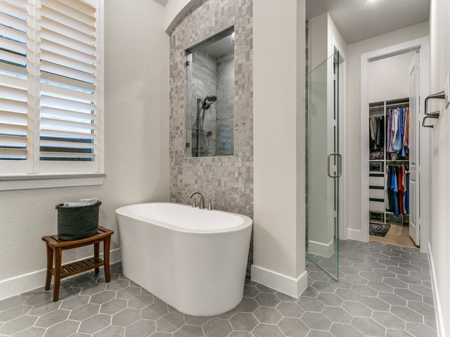 4004 Fall Aster Way, Aubrey, TX 76227