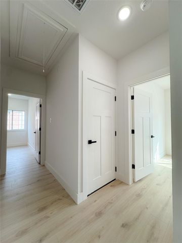 231 Elizabeth Lane, Sealy, TX 77474