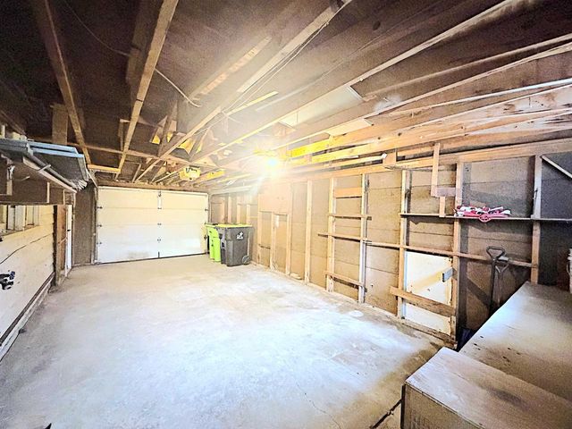 109 N MADISON STREET, Chilton, WI 53014