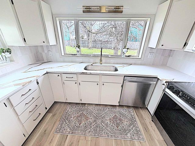 109 N MADISON STREET, Chilton, WI 53014