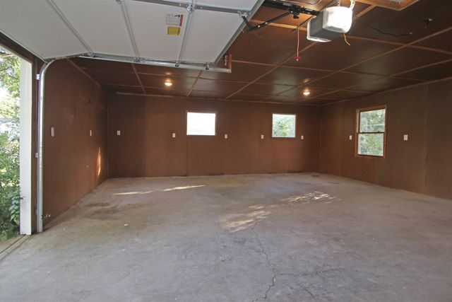 169 W LEE ST, New Market, VA 22844