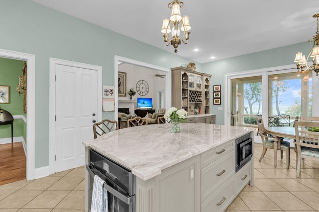 4923 Steeplechase Lane, Hollywood, SC 29449