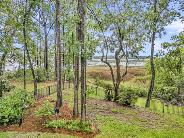 4923 Steeplechase Lane, Hollywood, SC 29449