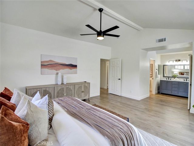 1520 Creekside Court B, Pasadena, CA 91107