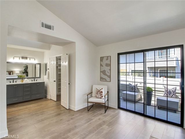 1520 Creekside Court B, Pasadena, CA 91107