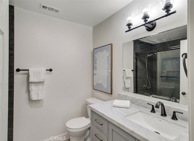 1520 Creekside Court B, Pasadena, CA 91107
