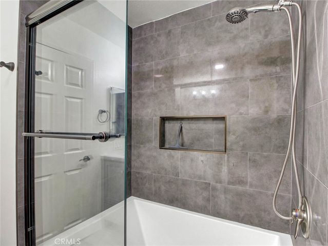1520 Creekside Court B, Pasadena, CA 91107