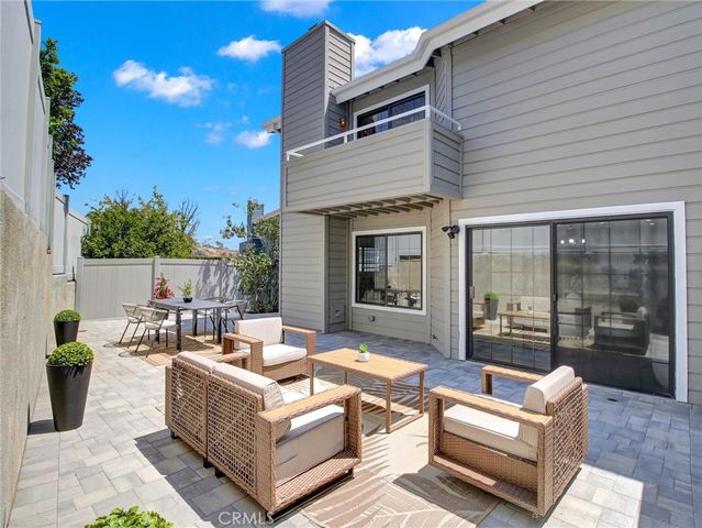 1520 Creekside Court B, Pasadena, CA 91107