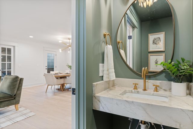 1816 Wildwood Ave, Nashville, TN 37212