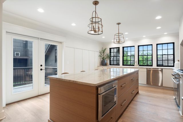 1816 Wildwood Ave, Nashville, TN 37212