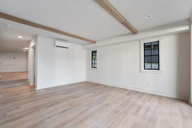 1816 Wildwood Ave, Nashville, TN 37212