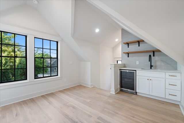 1816 Wildwood Ave, Nashville, TN 37212