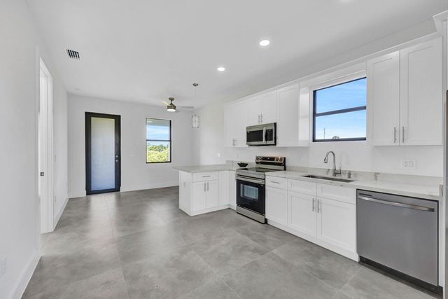 312 Progress Avenue, Lehigh Acres, FL 33974