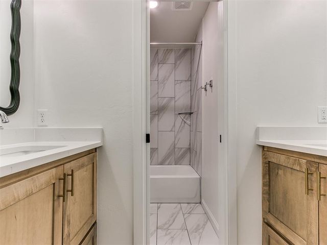 2107 Turtle Creek Way, Norman, OK 73071