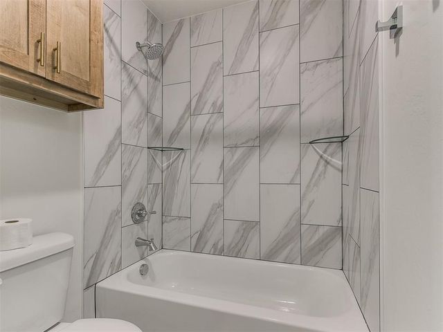2107 Turtle Creek Way, Norman, OK 73071