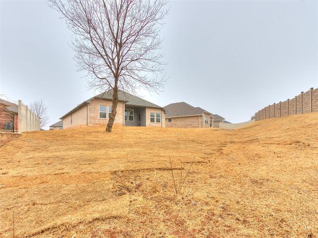 2107 Turtle Creek Way, Norman, OK 73071