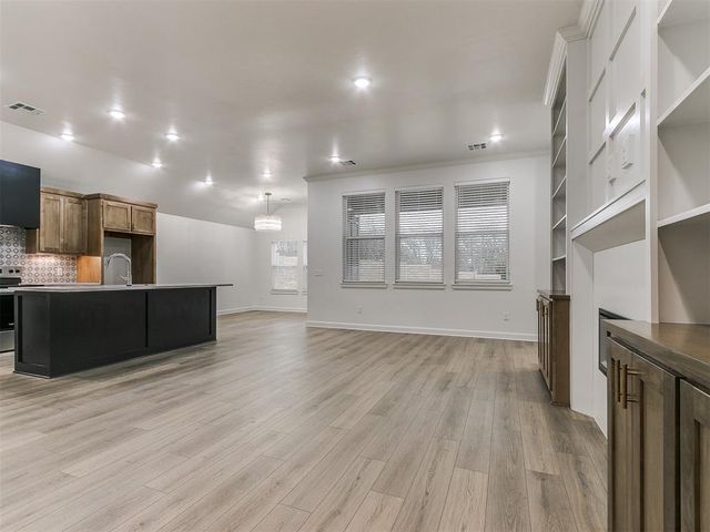 2107 Turtle Creek Way, Norman, OK 73071