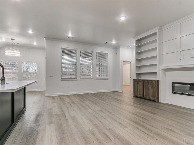 2107 Turtle Creek Way, Norman, OK 73071