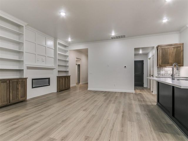 2107 Turtle Creek Way, Norman, OK 73071