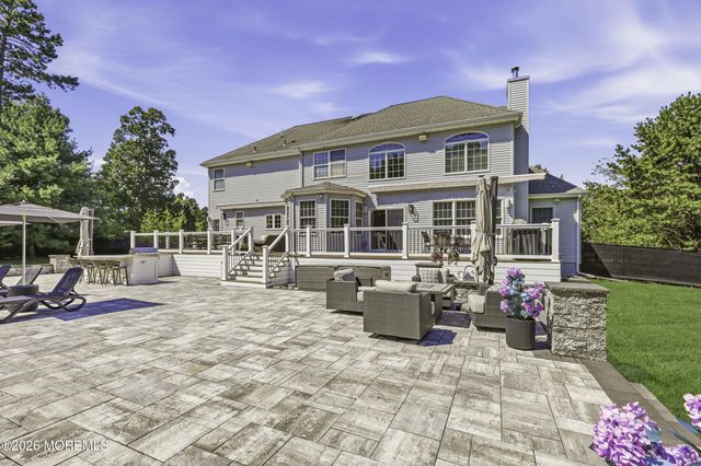11 Swallow Tail Court, Jackson, NJ 08527