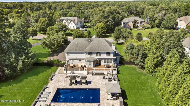 11 Swallow Tail Court, Jackson, NJ 08527