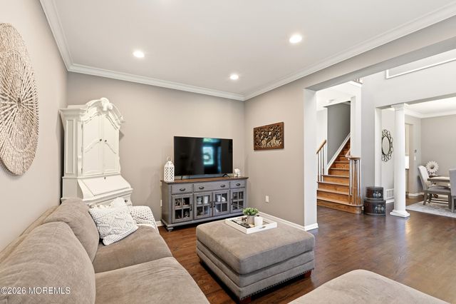 11 Swallow Tail Court, Jackson, NJ 08527