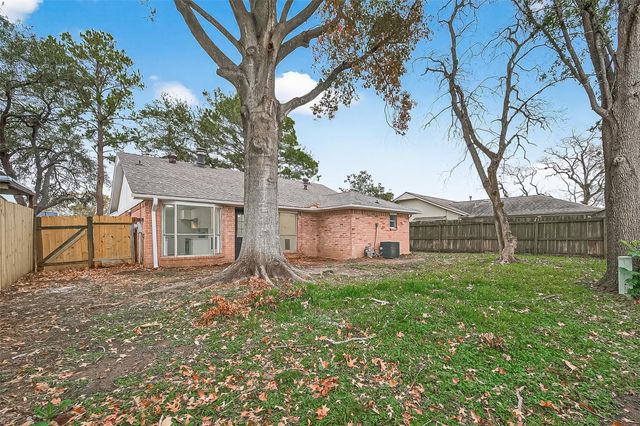 16235 La Terra Drive, Houston, TX 77083