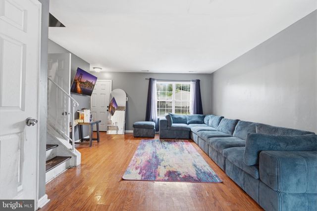 5815 FALKLAND PL, Capitol Heights, MD 20743