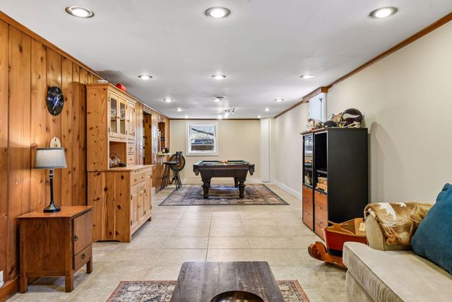 3001 Groveland School Road, Minnetonka, MN 55391