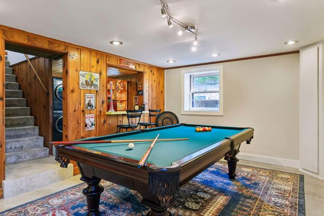 3001 Groveland School Road, Minnetonka, MN 55391