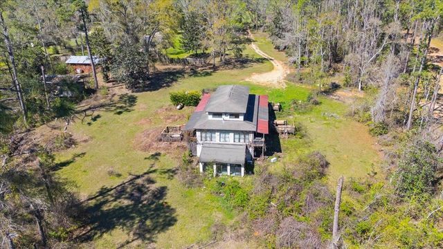 7537 Old St Augustine Road, Tallahassee, FL 32301