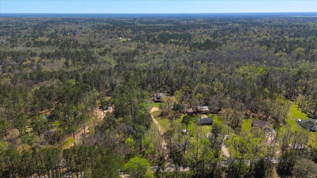 7537 Old St Augustine Road, Tallahassee, FL 32301