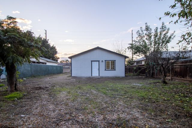 19514 Rd 230, Strathmore, CA 93267