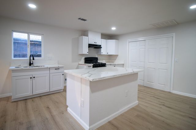 19514 Rd 230, Strathmore, CA 93267