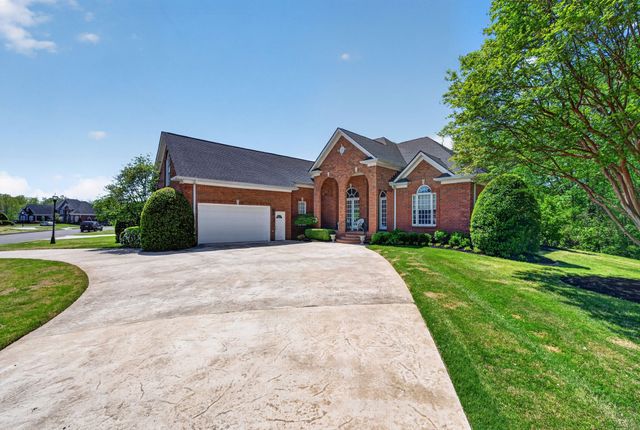 318 Hurst Dr, Old Hickory, TN 37138