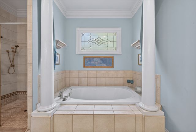 318 Hurst Dr, Old Hickory, TN 37138