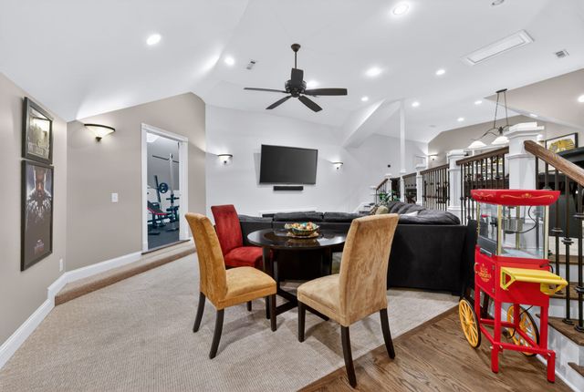 318 Hurst Dr, Old Hickory, TN 37138