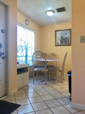 5368 Privet Place B, Delray Beach, FL 33484