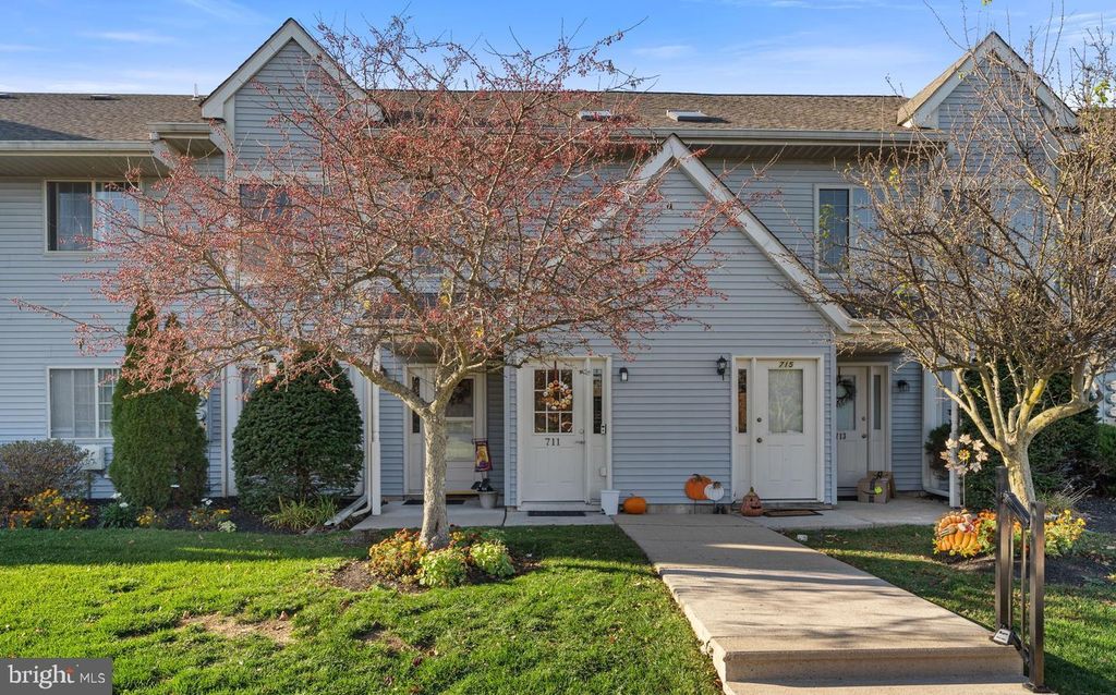 711 WEXFORD WAY, Telford, PA 18969